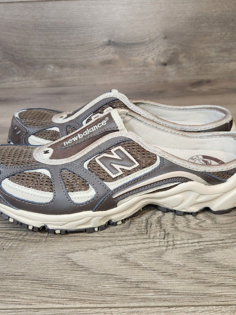 New Balance Slip On Shoes Womens Size 9.5 Brown Athletic Tennis Comfort Mule